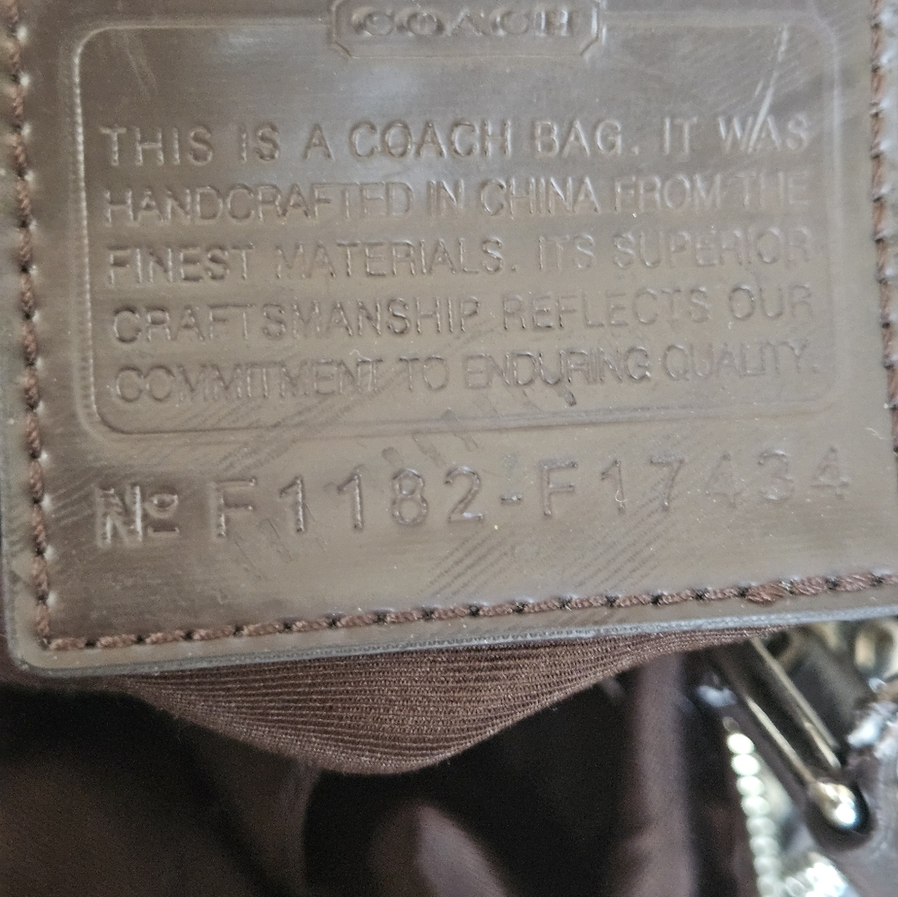 Coach Signature Logo Brown Shoulder Bag - Picture 4 of 4